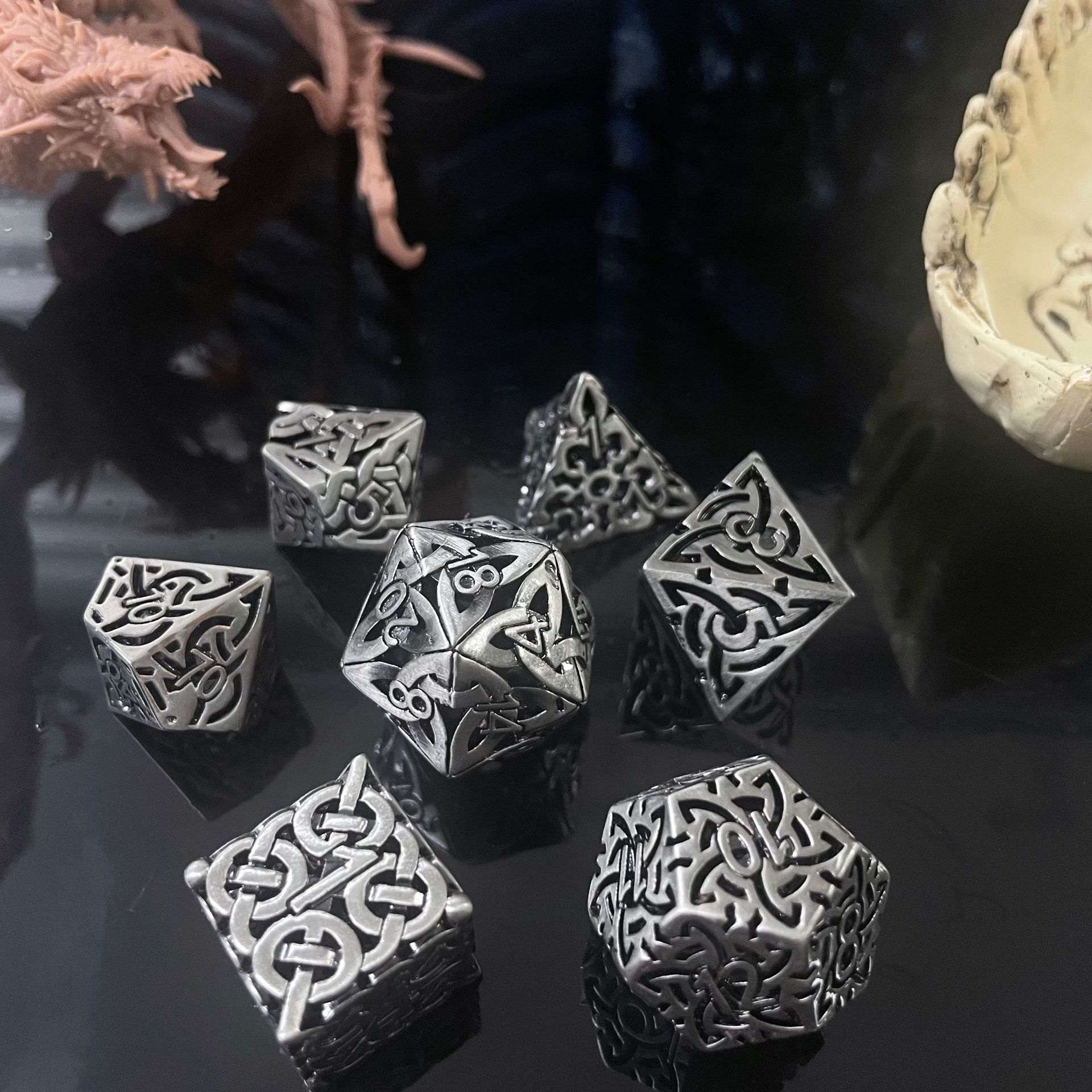 7 pcs cosplay D4-D20 dnd Messi – Board Game Dnd Bewertung und Preis