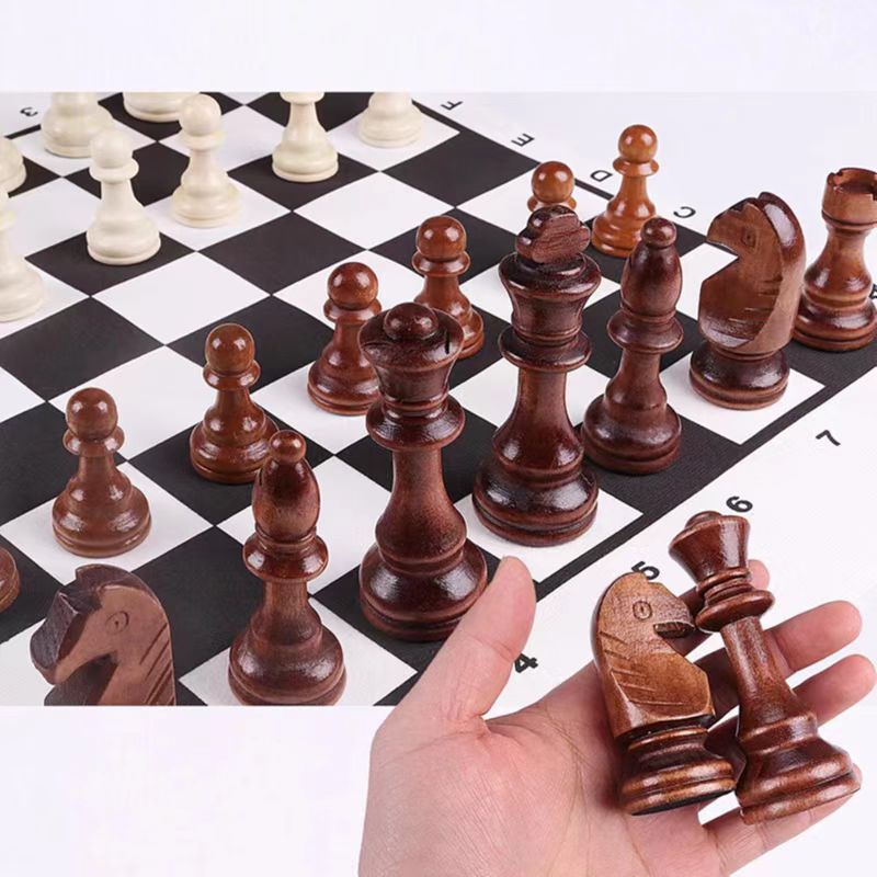 32-teiliges Holzschach-König-S – Magnetic Travel Chess Bewertung und Preis