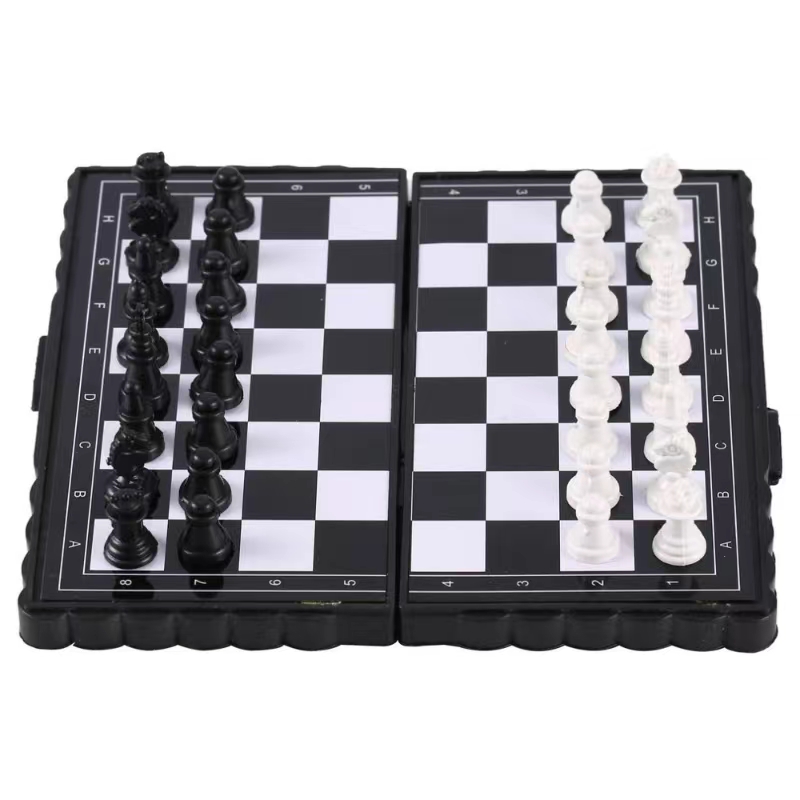Mini Magnetisches Schachspiel  – Magnetic Travel Chess Bewertung und Preis